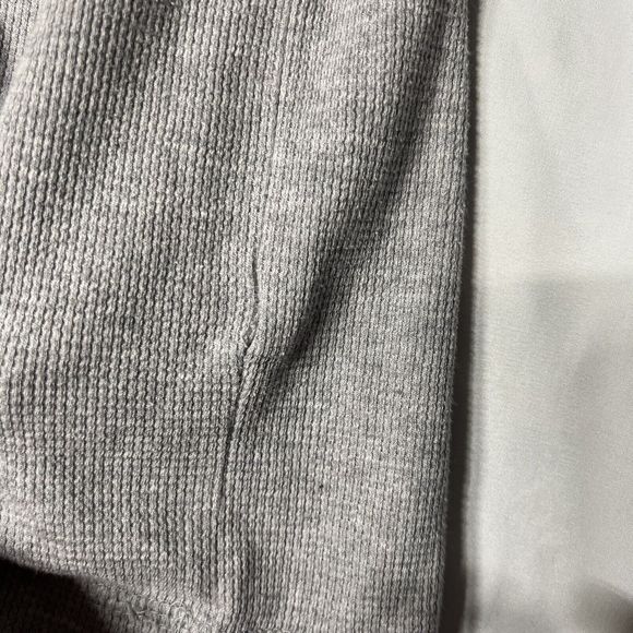Ecko Unltd Men’s Small Gray Thermal Waffle Knit Long Sleeve Shirt - Picture 9 of 10